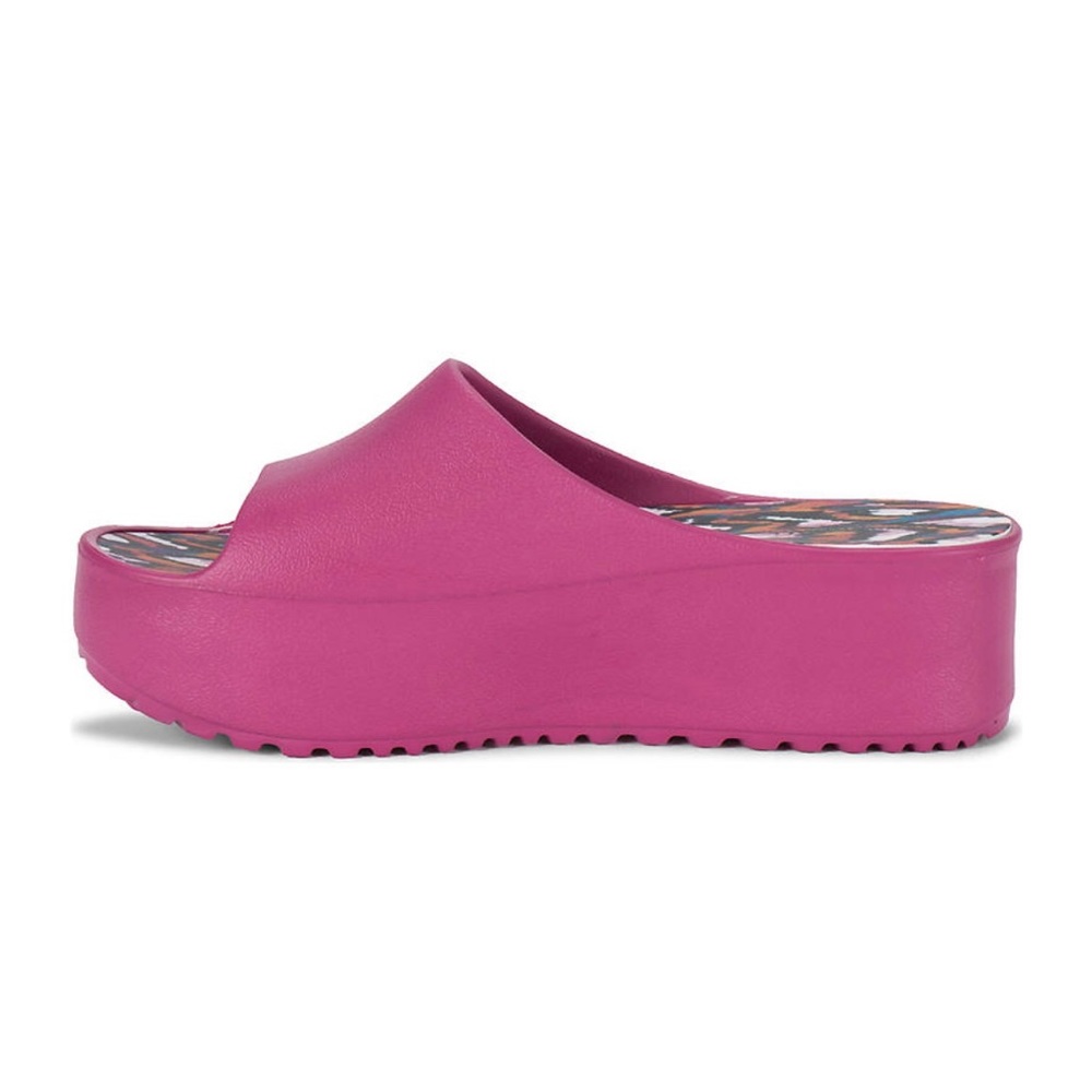 ** Only Size 7 BareTraps Magenta Slip-On Platform Sandals - Picture 2 of 6